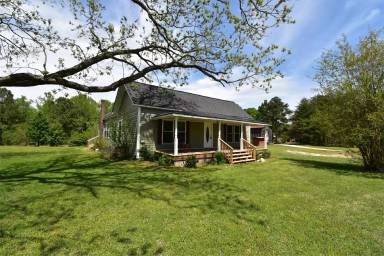 Main picture of 363 Pace Ln