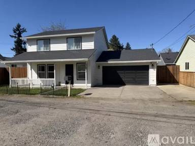 Main picture of 10421 SE Liebe St