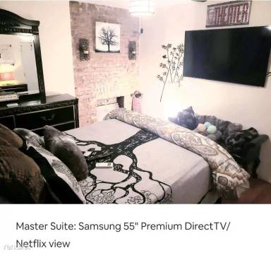 Main picture of 763 Jefferson Ave