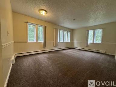 Main picture of 104 B St