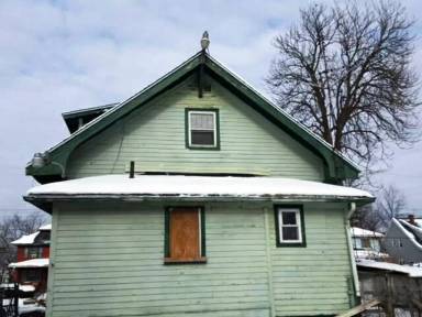Main picture of 606 E Stewart Ave