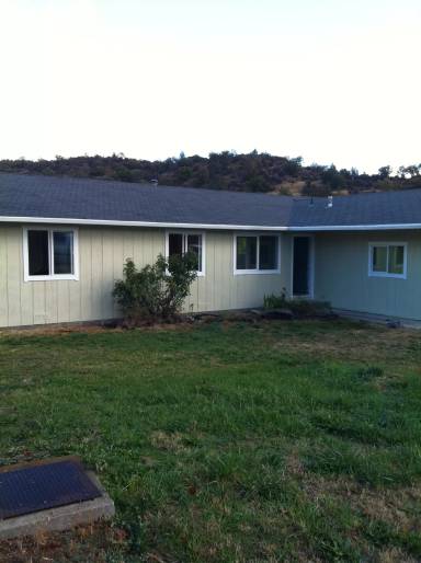 Main picture of 1004 Campbell Ave