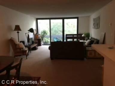 Main picture of Cross Creek Village Condos