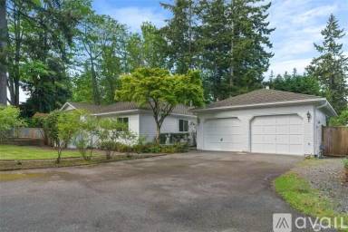 Main picture of 8520 188th St SW