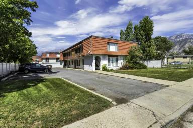 Main picture of 783 E 1400 S