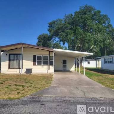Main picture of 5521 Barbara St