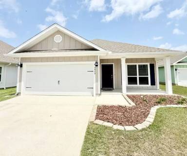Main picture of 5849 Danbury Blvd