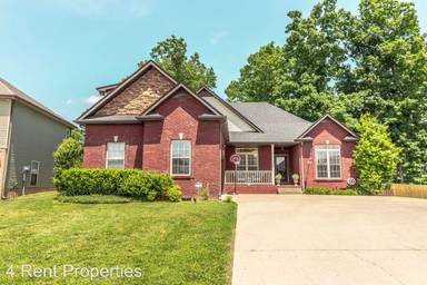 Main picture of 1728 Apache Way