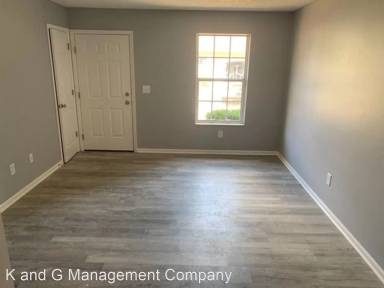 Main picture of 537 Huron Dr W
