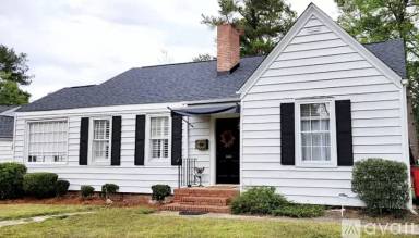 Main picture of 2431 Carlton Way
