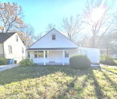 Main picture of 1372 Heydt Ave