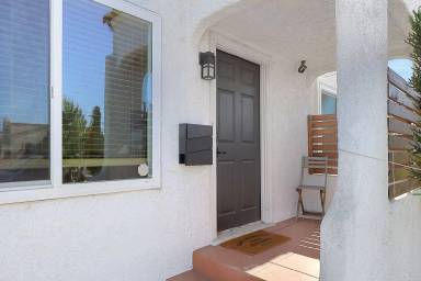 Main picture of 6618 Haas Ave