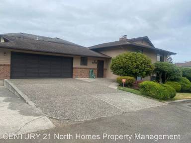 Main picture of 4626 Greely St