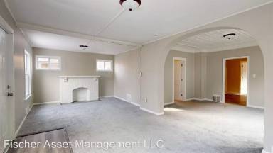Main picture of 3421 W 60th St
