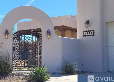 Main picture of 4132 Capistrano Ave