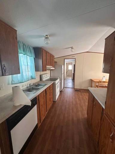Main picture of 284 Clay Cir