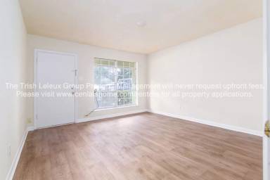 Main picture of 5804 Skye St