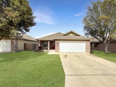 Main picture of 7031 Heathers Pl