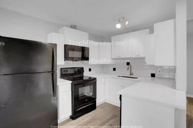 Main picture of 7307 SE 76th Ave