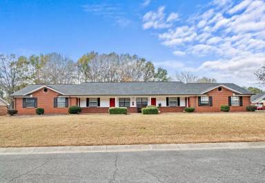 Main picture of The Madison by Humboldt