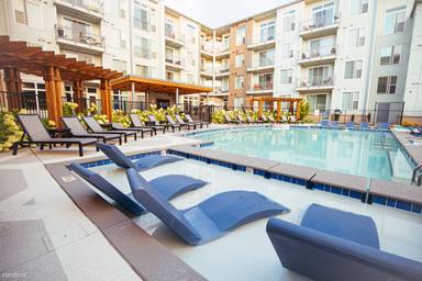 Main picture of 812 Inverness Ave