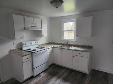 Main picture of 208 Hillview Ave