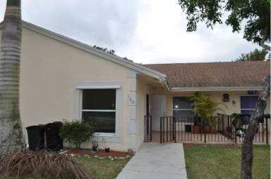 Main picture of 120 SW 8th Ave