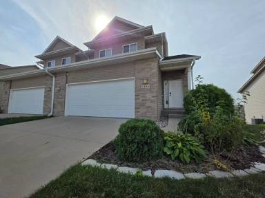 Main picture of 1463 Palisades Dr