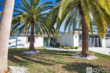 Main picture of 3887 Hawkeye Cir
