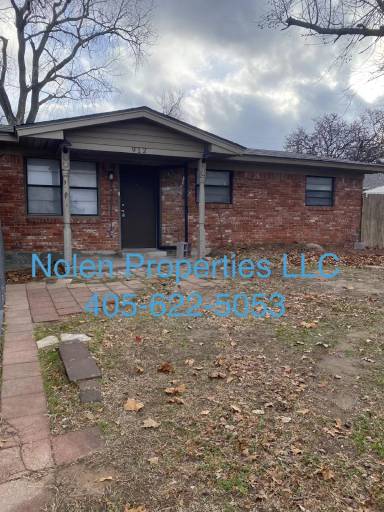 Main picture of 912 Sandy Ln