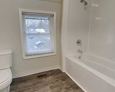 Main picture of 116 S B St