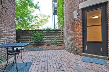 Main picture of 108 Gainsborough St