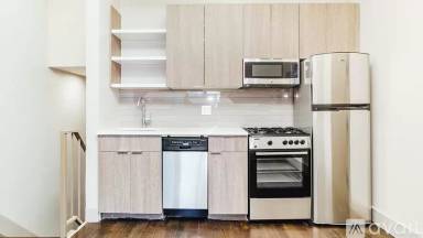 Main picture of 83 Stanhope St
