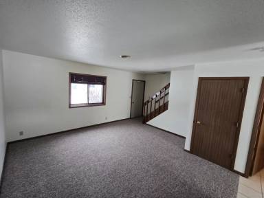 Main picture of 521 Franklin St