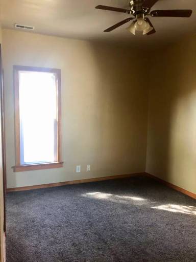 Main picture of 507 Oak St