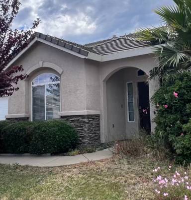 Main picture of 1015 Martin Ct