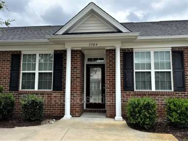 Main picture of 5304 Christian Dr