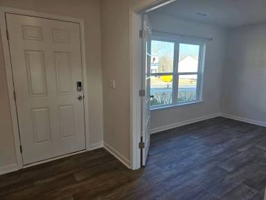 Main picture of 5924 Sodium St