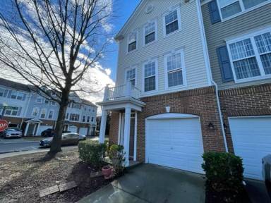 Main picture of 1672 Brook Fern Way