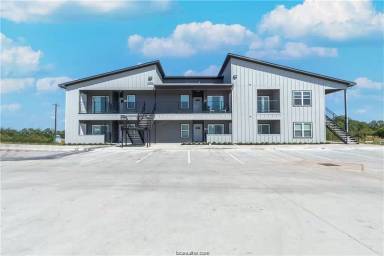 Main picture of 1326 Prairie Dr