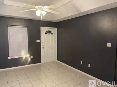 Main picture of 1922 Aruba Dr