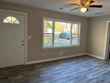 Main picture of 151 Jesters Ln