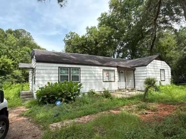 Main picture of 2317 Belvedere Dr