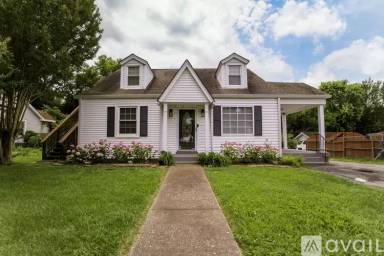 Main picture of 119 Sadler Ct