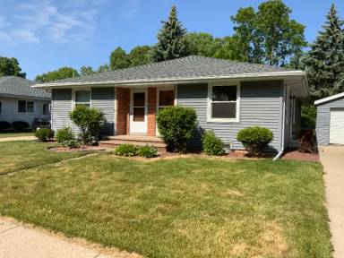 Main picture of 1539 N Birchwood Ave