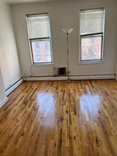 Main picture of 231 Willow Ave