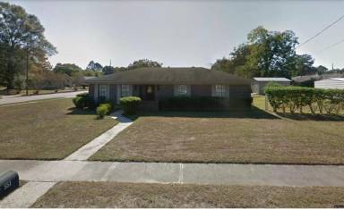 Main picture of 551 Delaware St