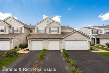 Main picture of 743 Genesee Dr