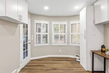 Main picture of 5055 Eastwin Dr