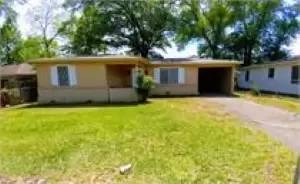 Main picture of 2401 Plume Dr